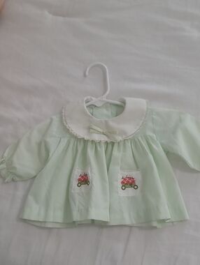 Vintage 1970s Fawn Tog Baby Newborn Dress, Lace Ruffle Prairie Cottagecore